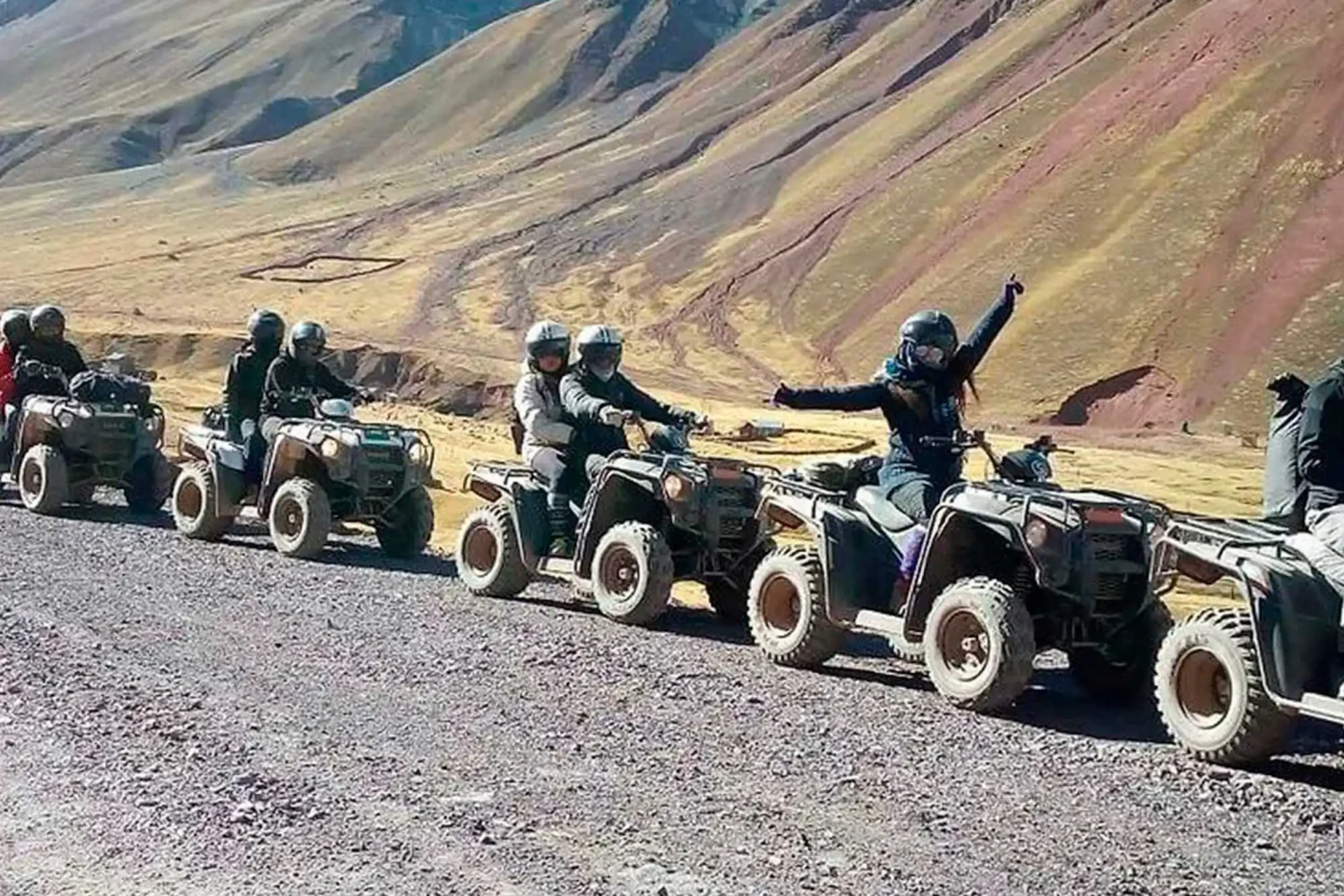 ATV Montaña de Colores